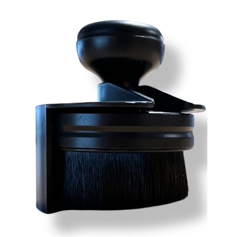 Di Leoni - Tyre and Trim Applicator